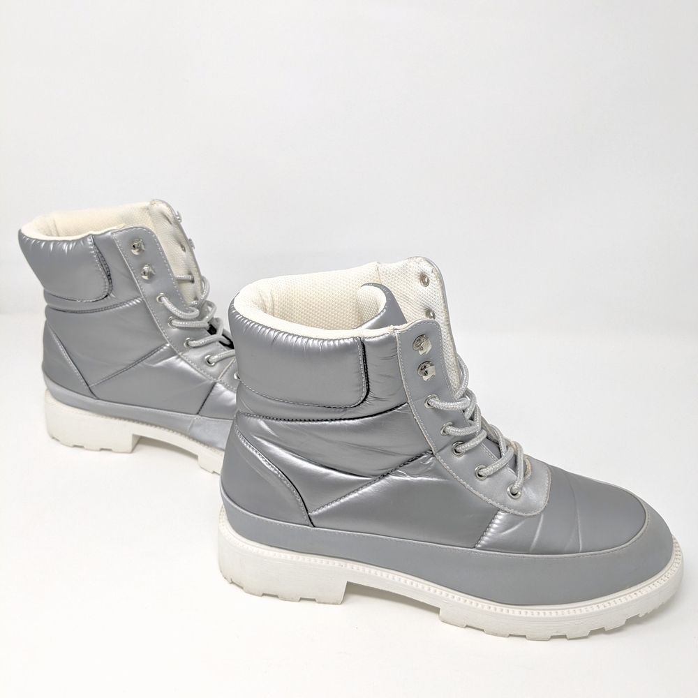 Shoedazzle Women's Silver Metallic Size 10 Booties